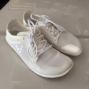 Vivo Barefoot Primus Lite III